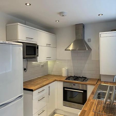 Entire Ground Floor Apartment In Watford Watford (Hertfordshire) Exterior foto